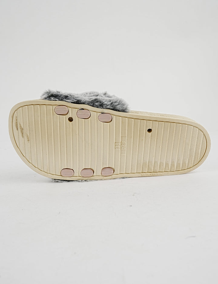 SLIPPER-ST-8282-BLACK - Foorzy